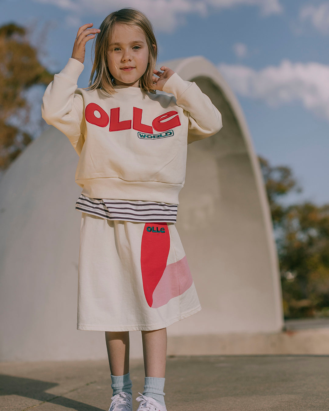 OLLE WORLD SWEATER